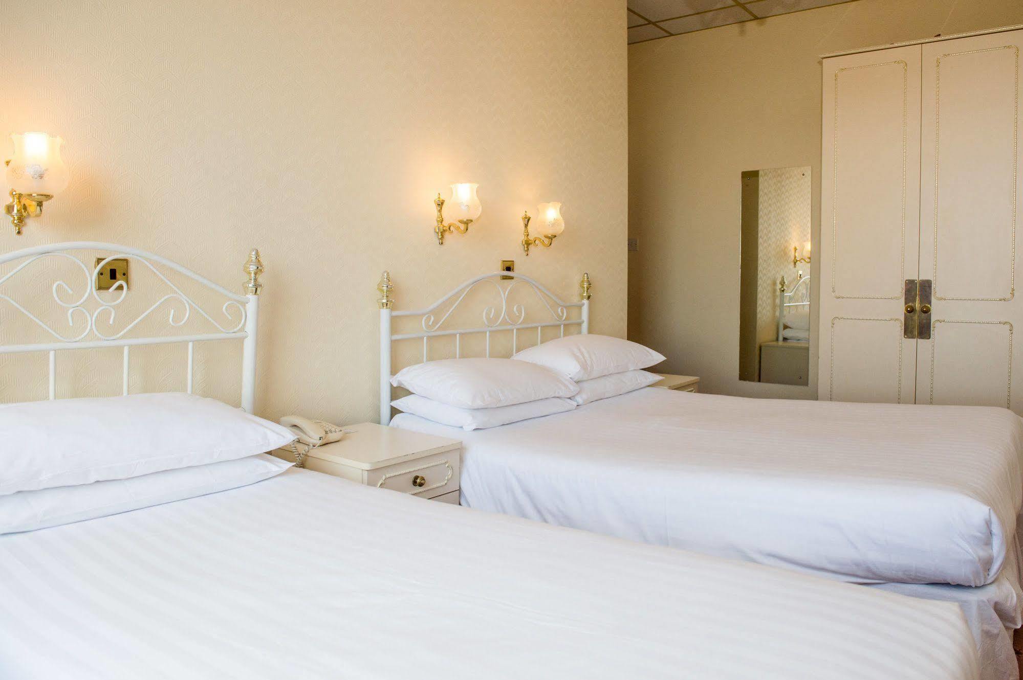 The Chadwick Hotel Lytham St Annes Esterno foto