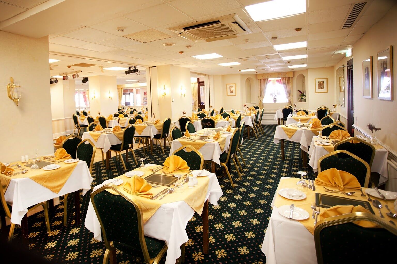 The Chadwick Hotel Lytham St Annes Esterno foto
